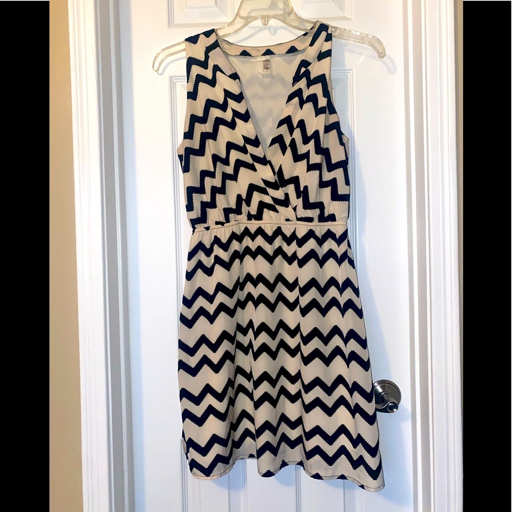 Cream zigzag dress
